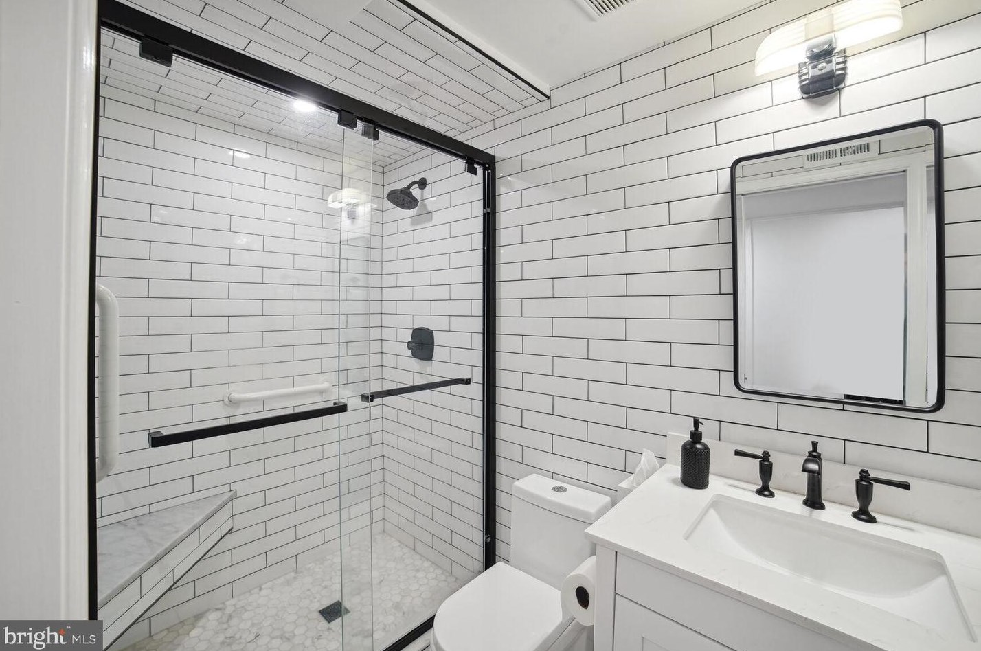 8704 Woodfield Ct, Gaithersburg MD  20882-3710 exterior