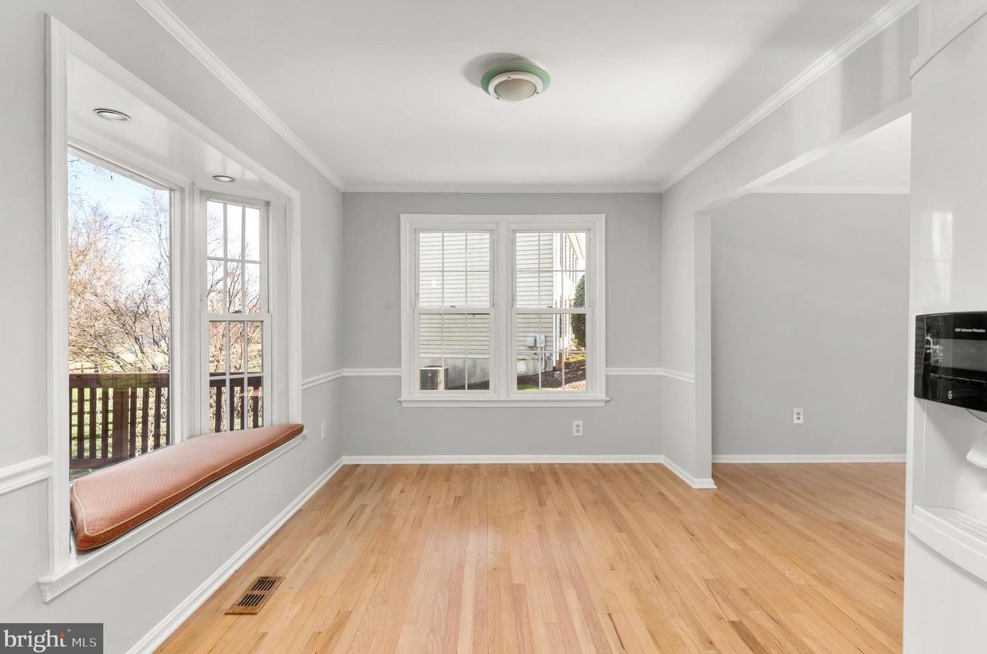 14912 Keeneland Cir, Gaithersburg MD 20878-3782 exterior