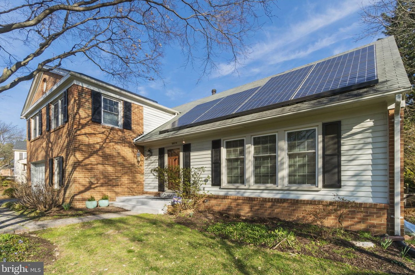 9604 Whetstone Dr, Gaithersburg MD  20886-3114 exterior