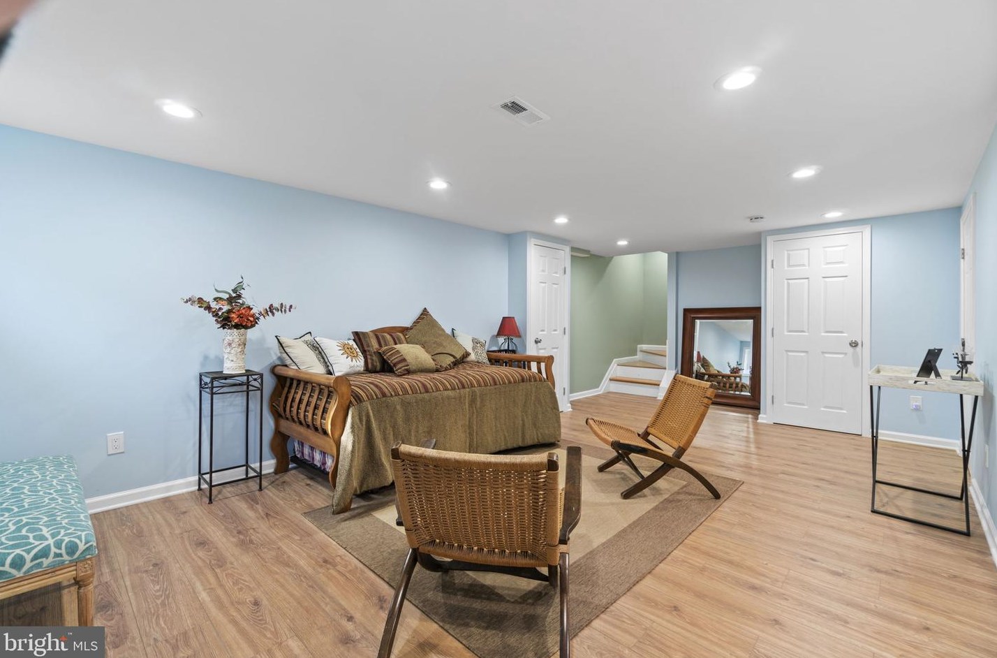 9604 Whetstone Dr, Gaithersburg MD  20886-3114 exterior