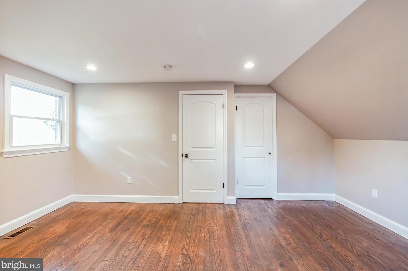 7 Maryland Ave, Gaithersburg MD  20877-2711 exterior