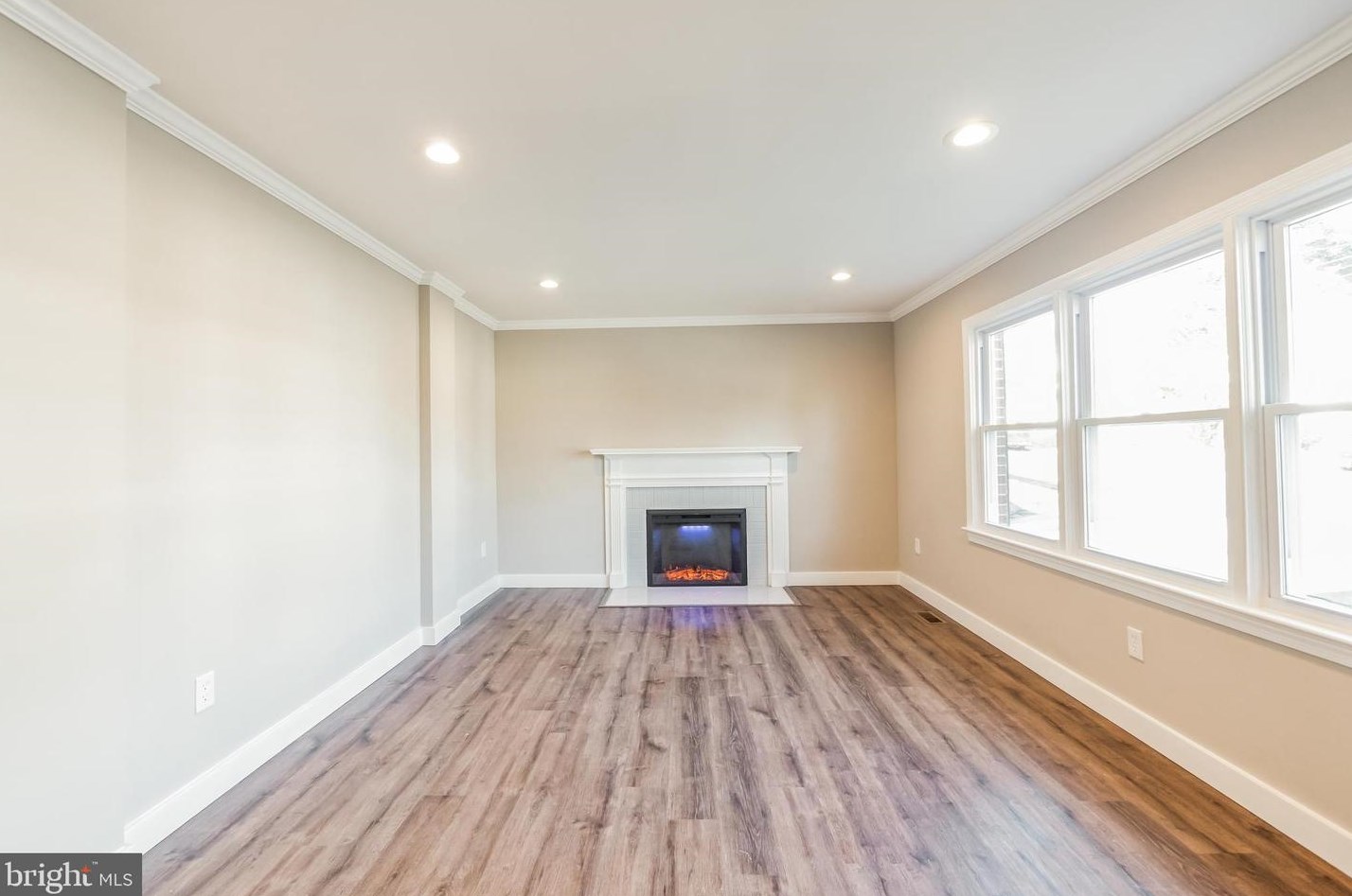 7 Maryland Ave, Gaithersburg MD  20877-2711 exterior