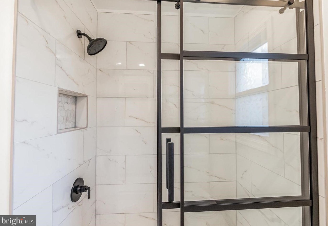 7 Maryland Ave, Gaithersburg MD  20877-2711 exterior