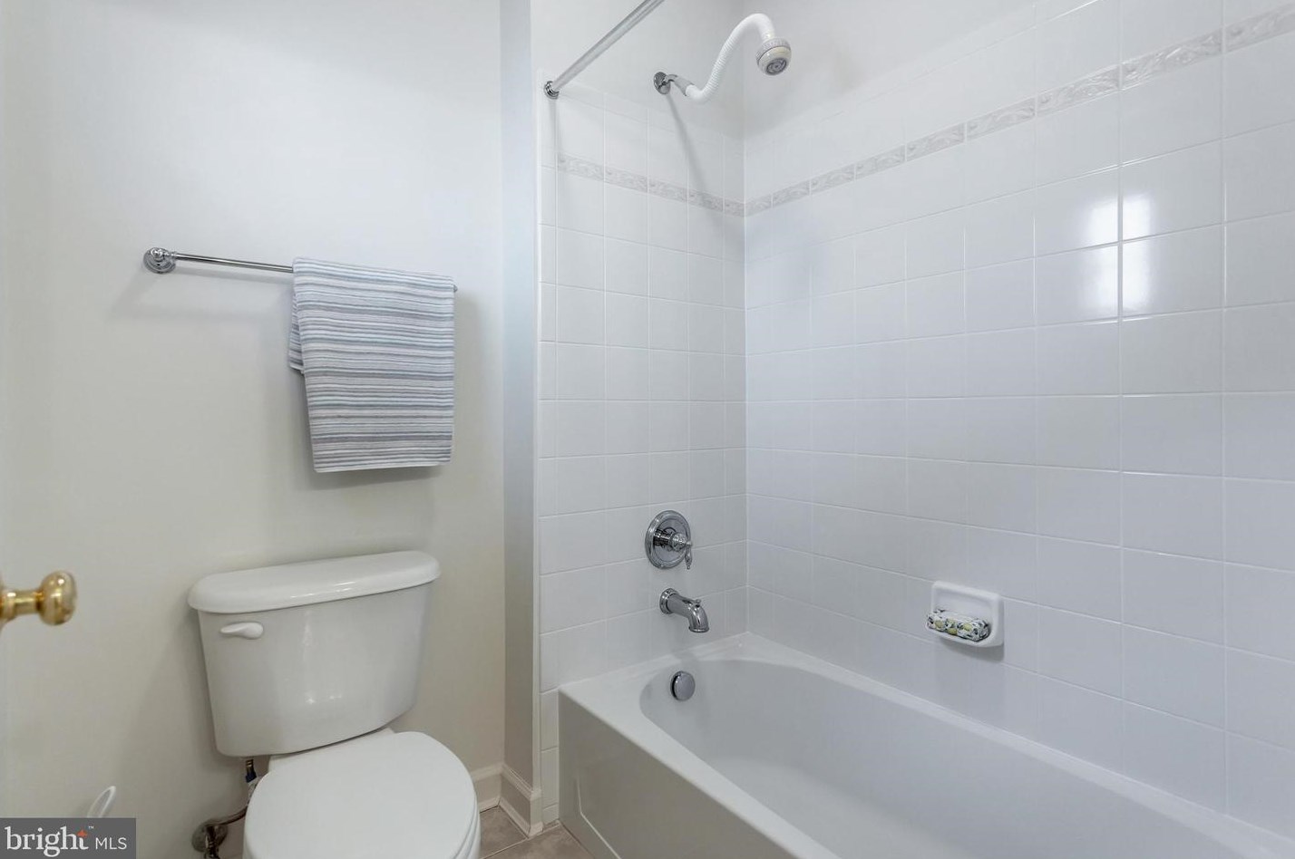 13209 Dutrow Dr, Clarksburg MD  20871-4345 exterior