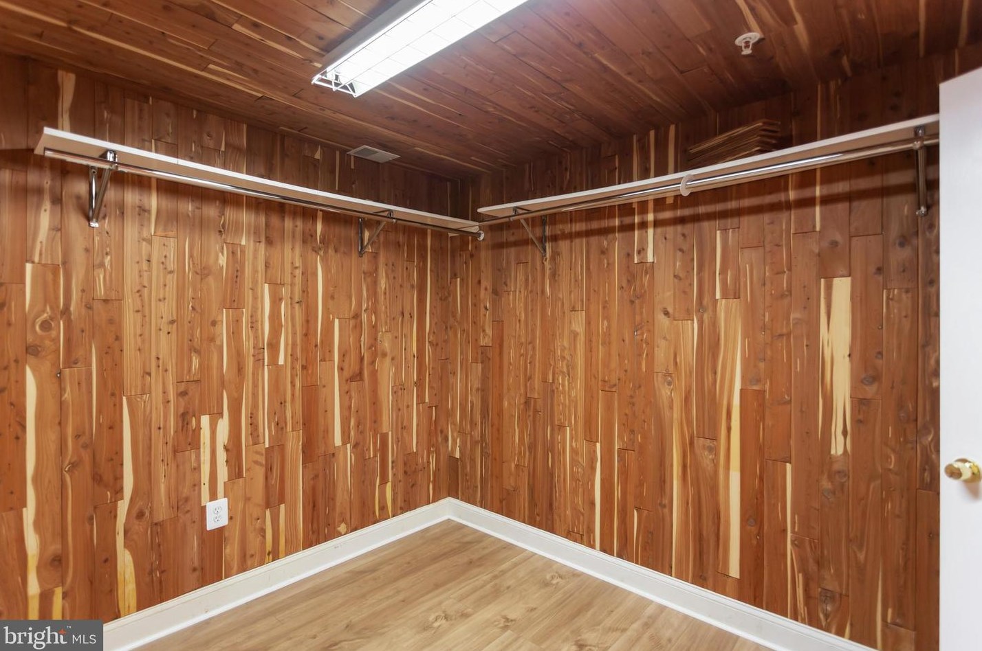 13209 Dutrow Dr, Clarksburg MD  20871-4345 exterior