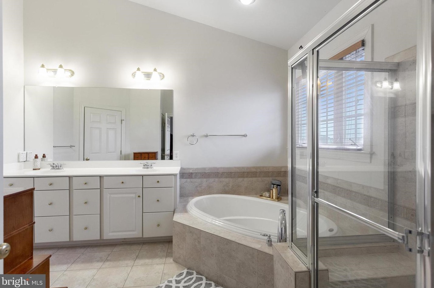 13209 Dutrow Dr, Clarksburg MD  20871-4345 exterior