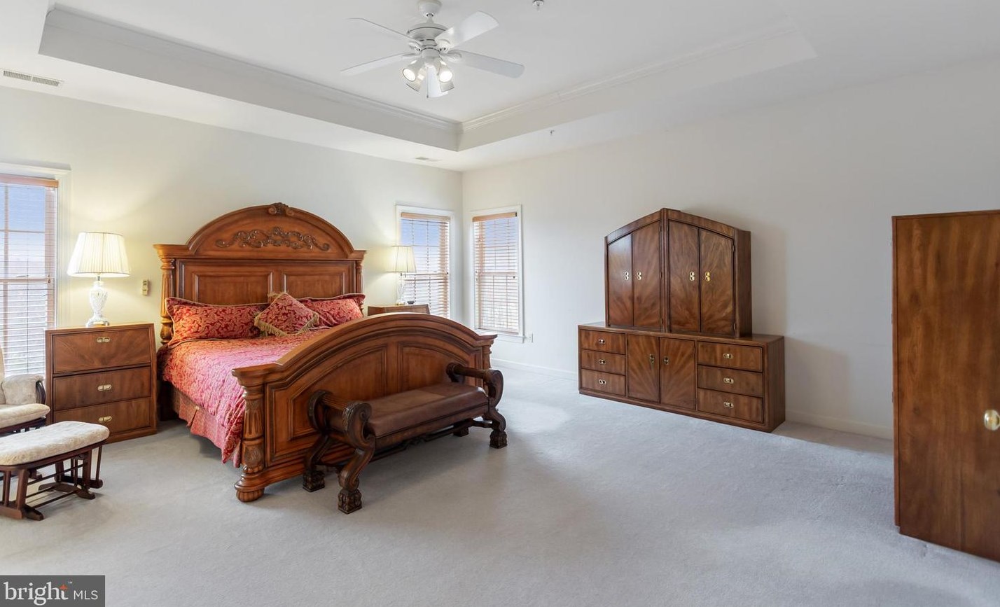 13209 Dutrow Dr, Clarksburg MD  20871-4345 exterior