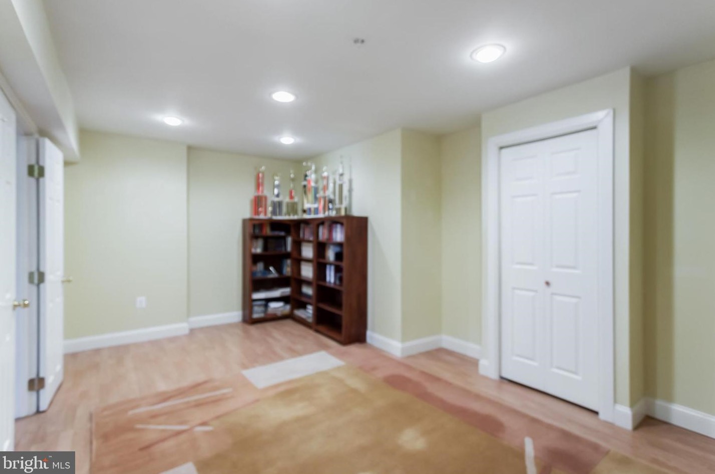 13209 Dutrow Dr, Clarksburg MD  20871-4345 exterior