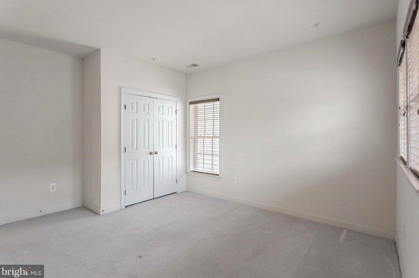 13209 Dutrow Dr, Clarksburg MD  20871-4345 exterior