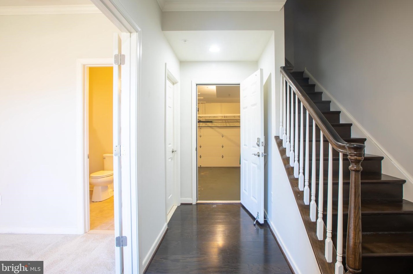 606 Cobbler Pl, Gaithersburg MD  20877-6358 exterior