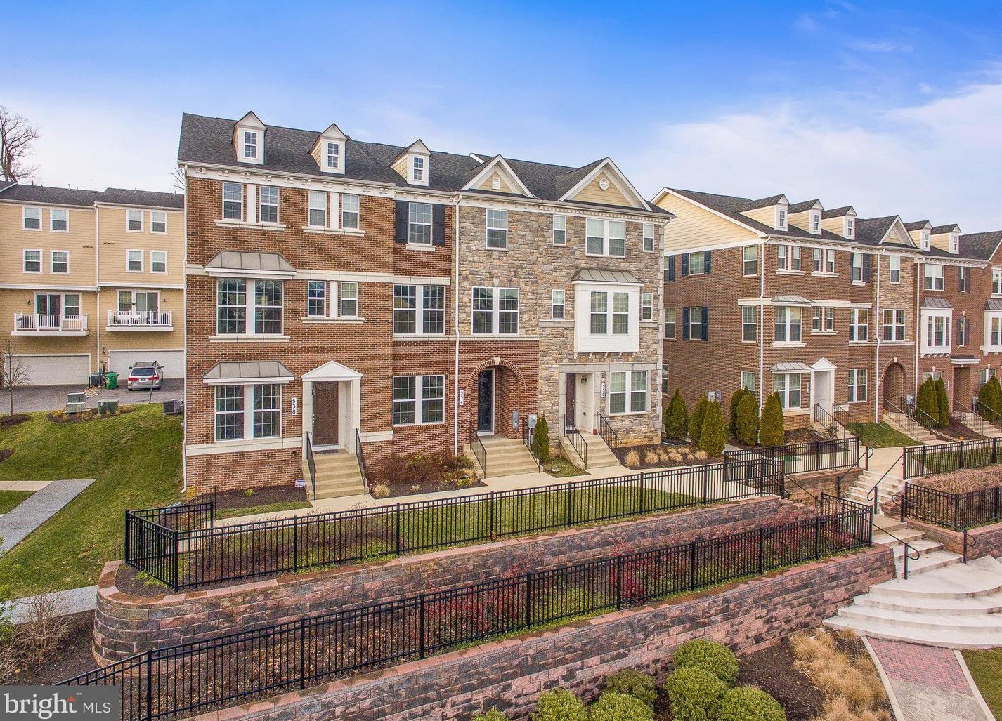 534 Cobbler Pl, Gaithersburg MD  20877-6357 exterior