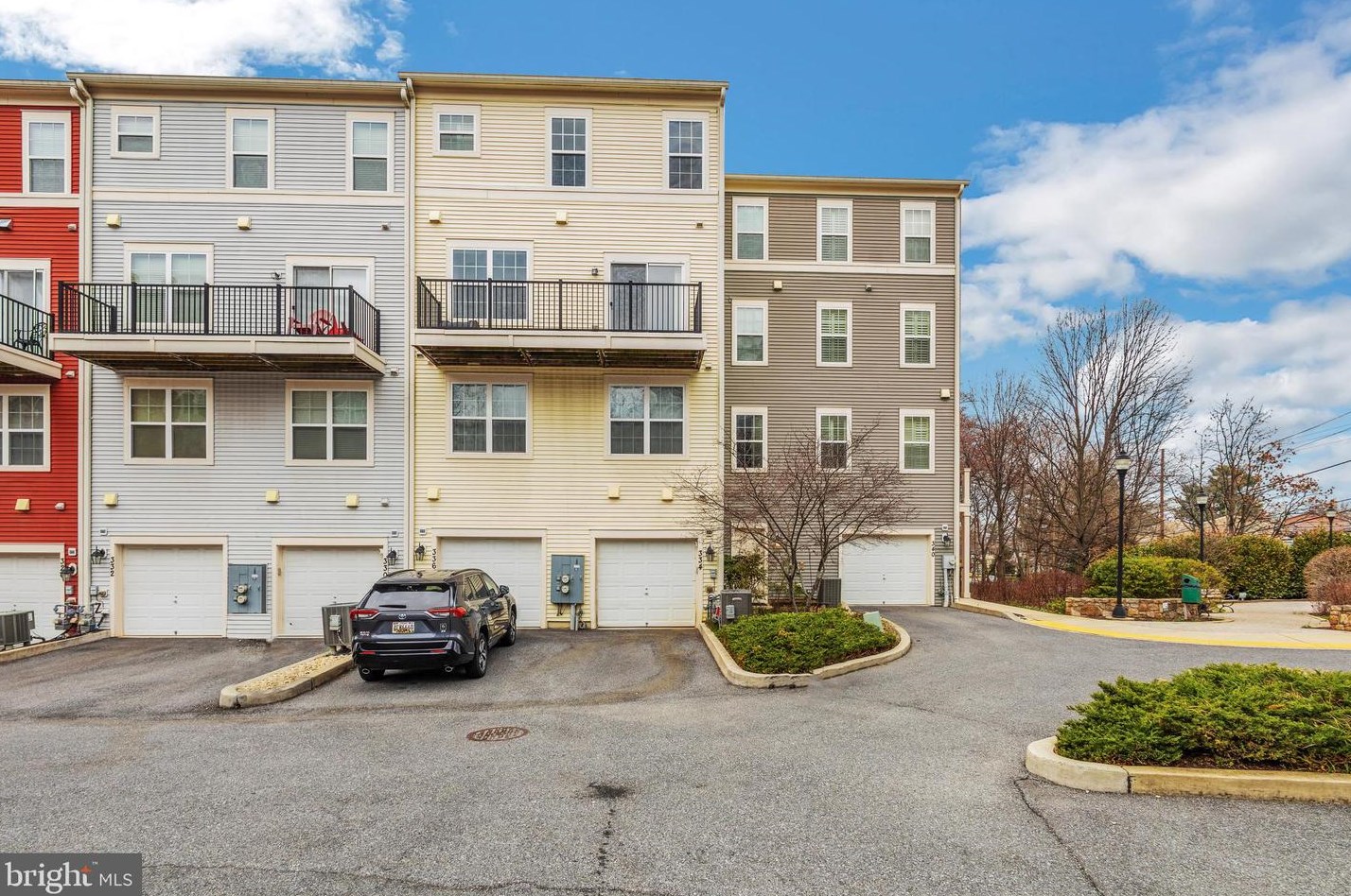 336 Park Ave, Gaithersburg MD  20877-2996 exterior