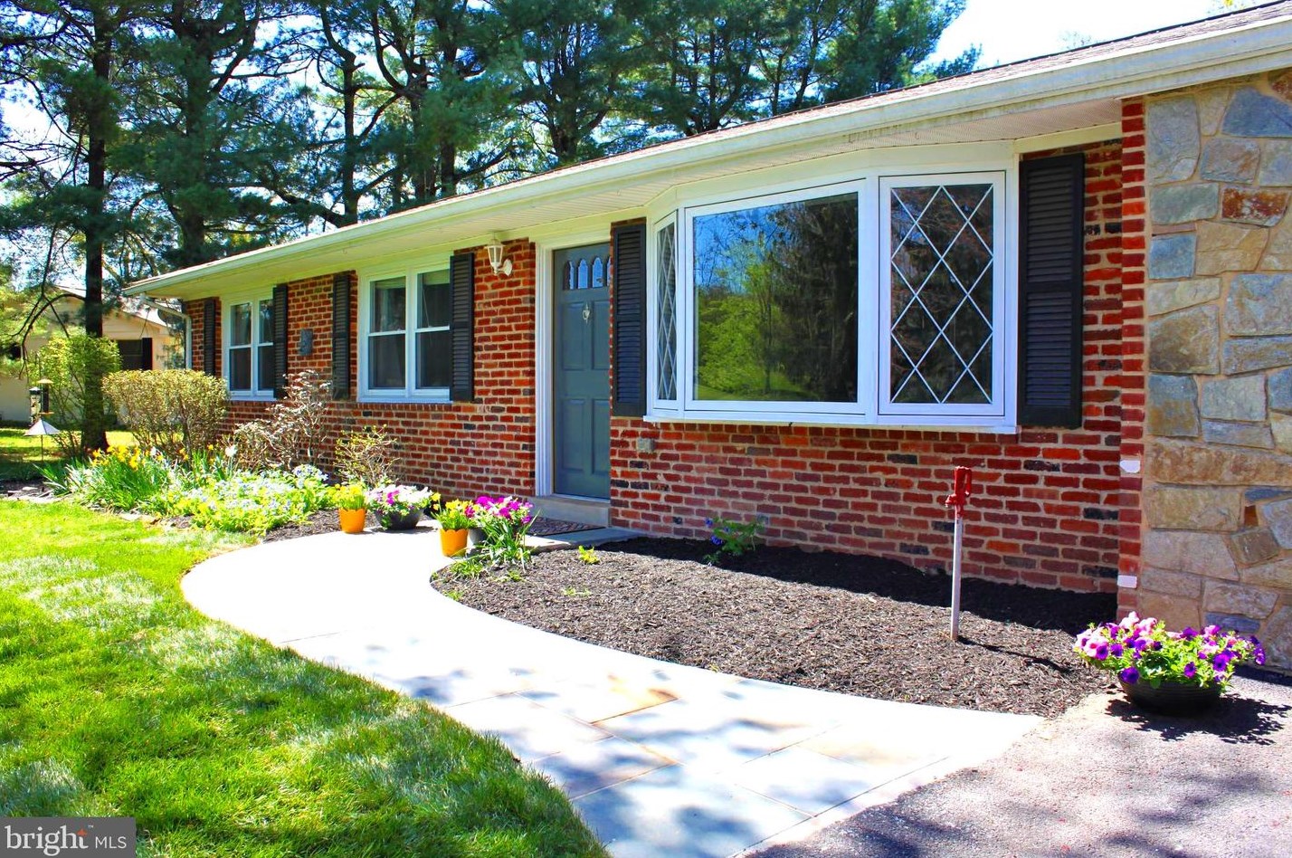 26304 Aiken Dr, Clarksburg MD  20871-9634 exterior