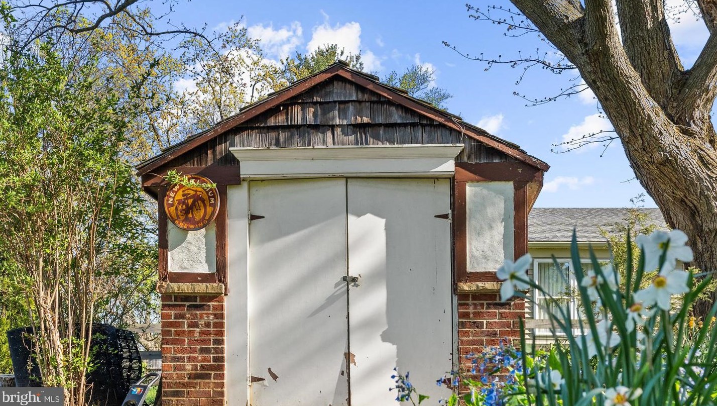 26304 Aiken Dr, Clarksburg MD  20871-9634 exterior