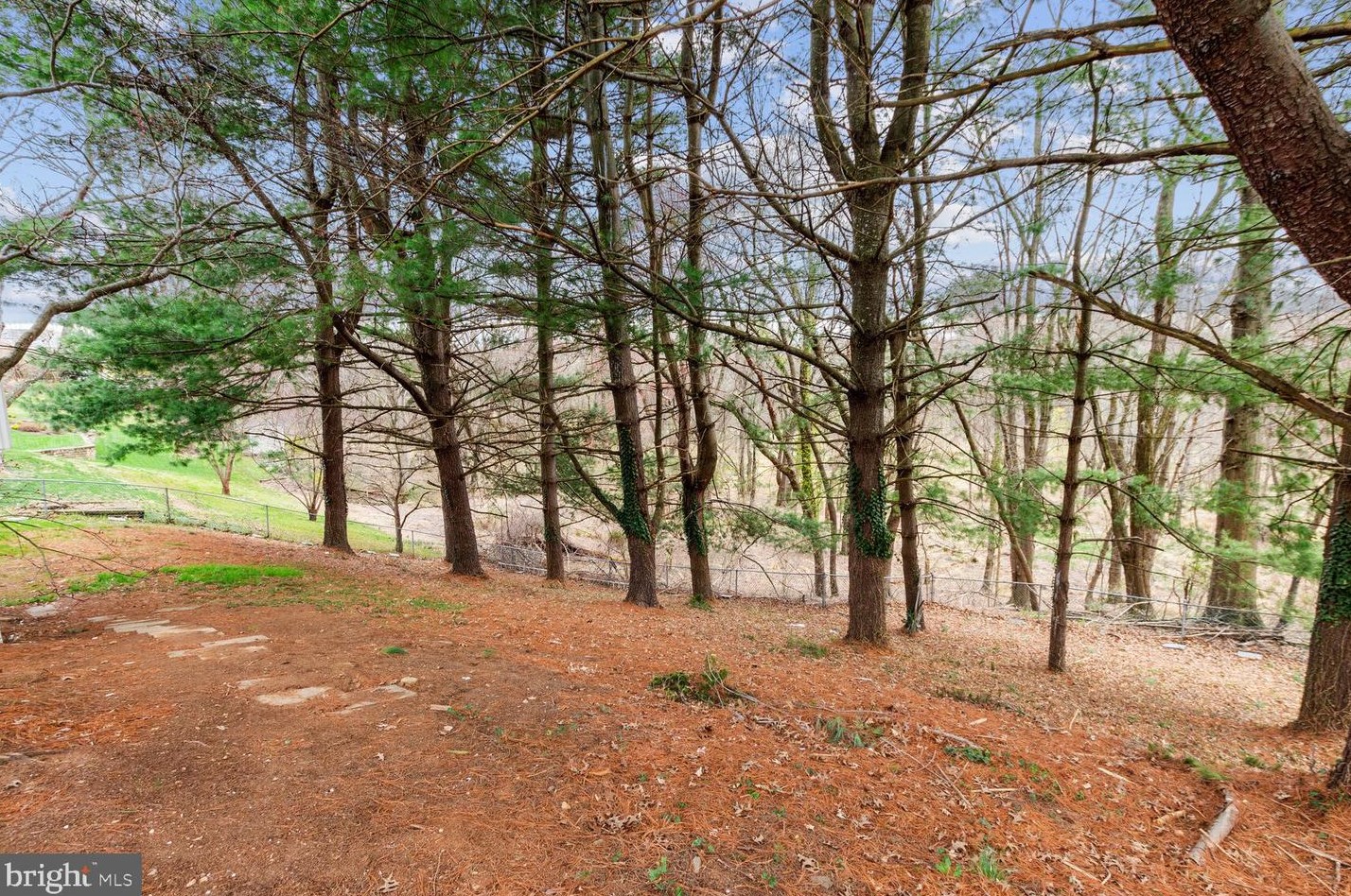 3320 Llewellyn Field Rd, Olney MD  20832-1134 exterior