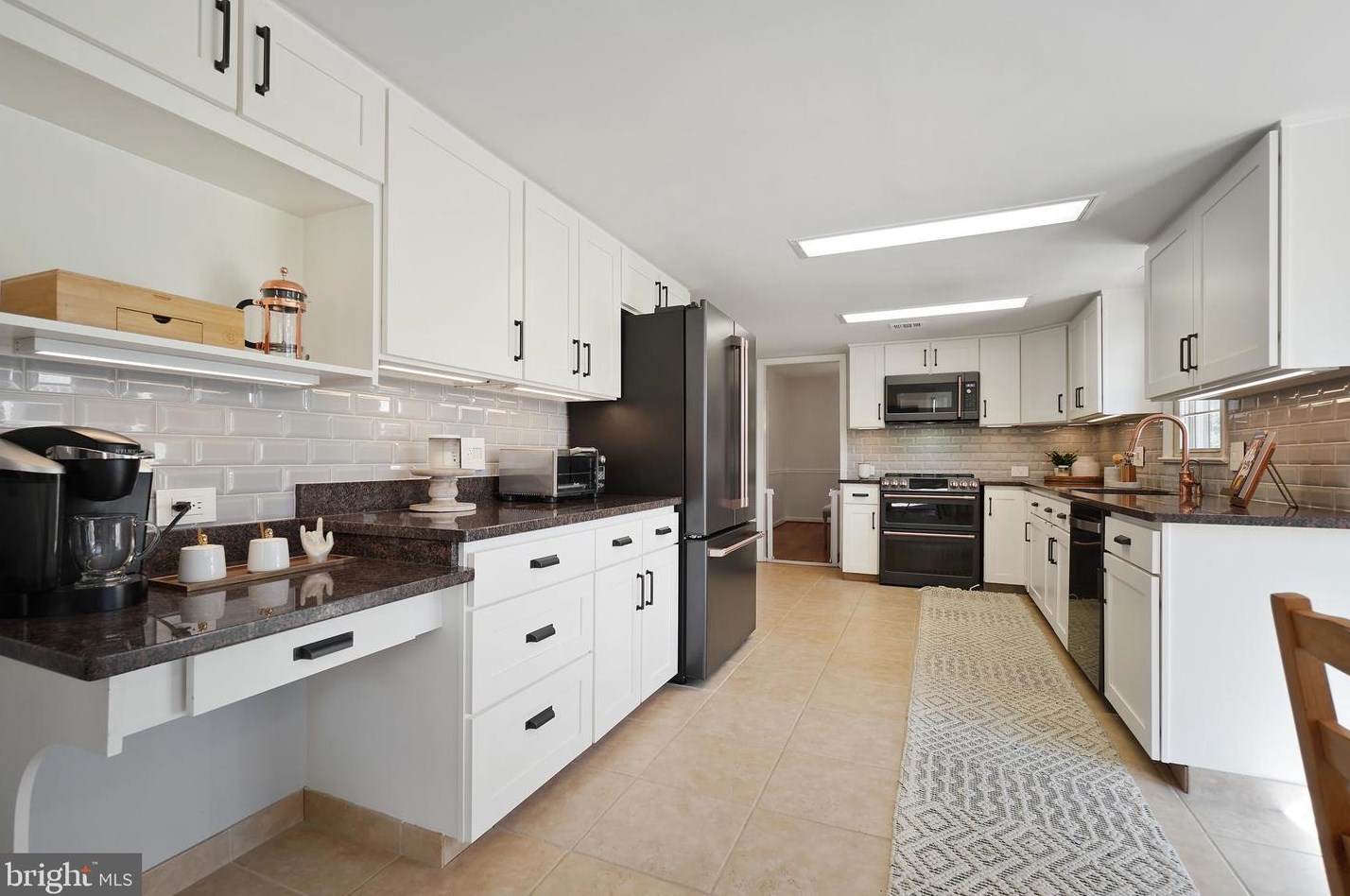 16709 Chestnut St, Gaithersburg MD  20877-1212 exterior