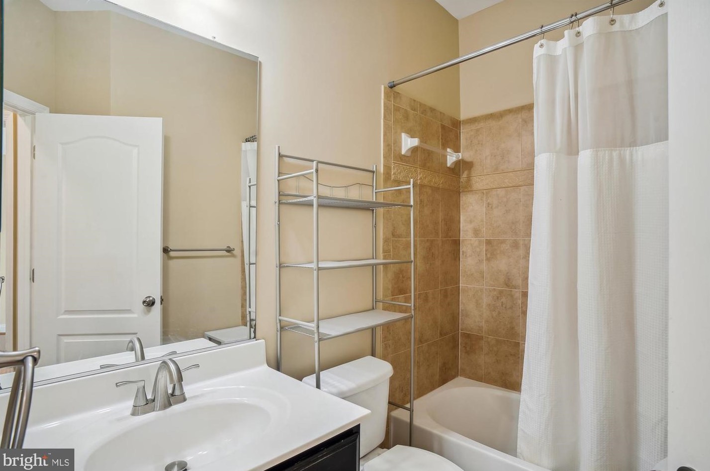 12557 Horseshoe Bend Cir, Clarksburg MD  20871-9481 exterior