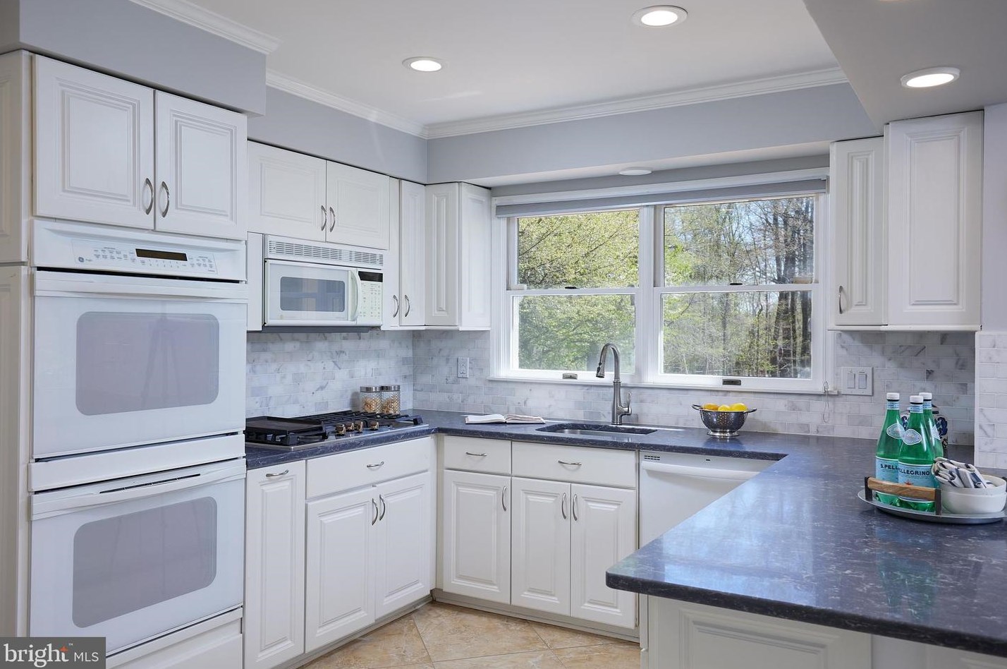 13324 Darnestown Rd, Gaithersburg MD  20878-3510 exterior