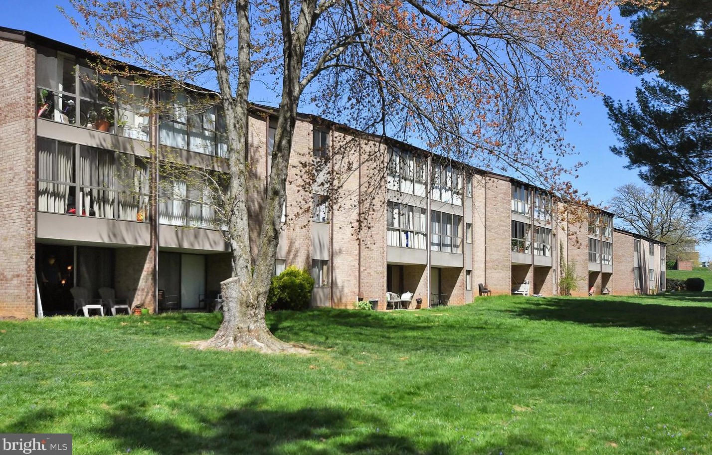 19023 Mills Choice Rd, Gaithersburg MD  20886-3836 exterior