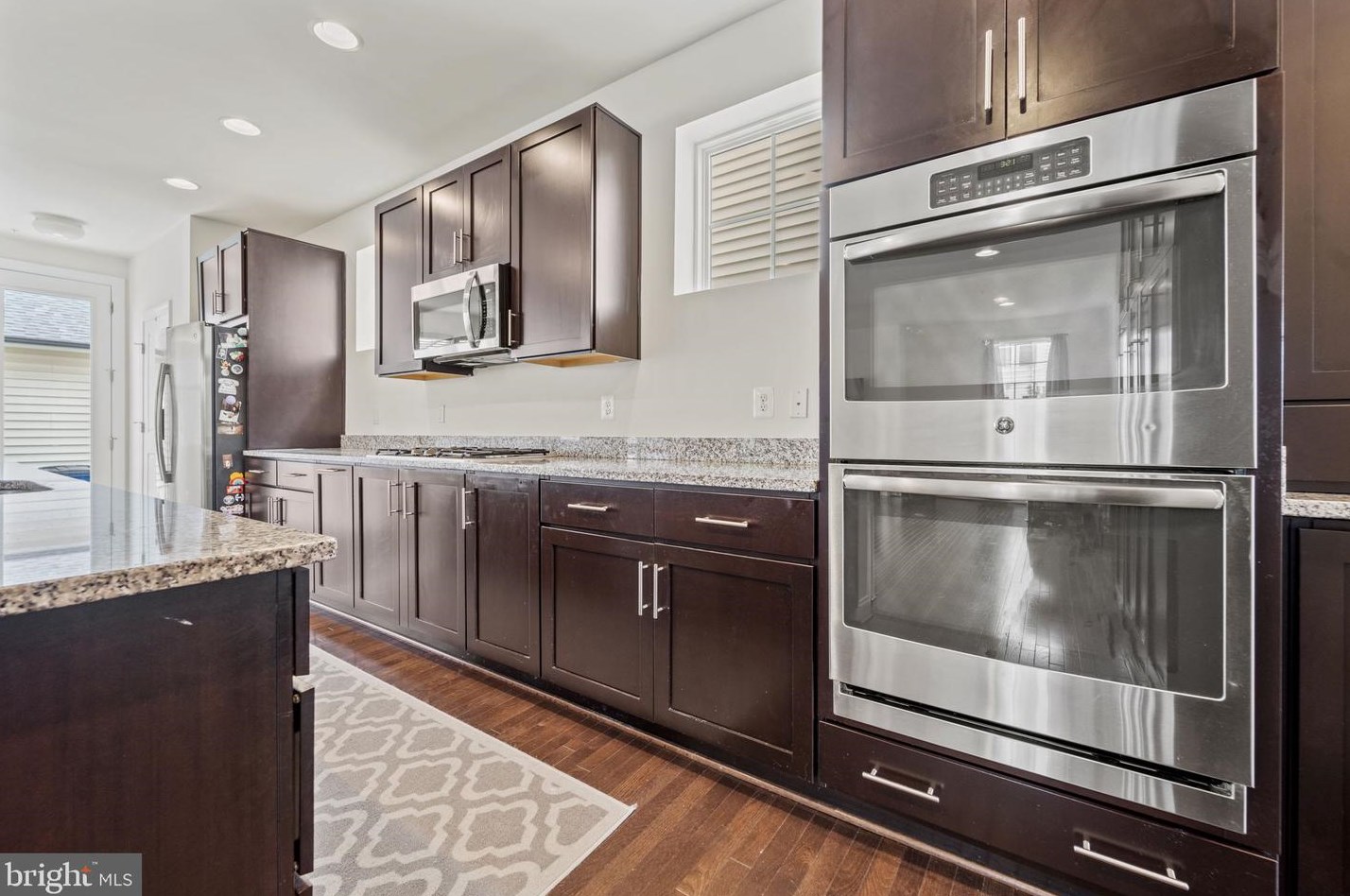 23963 Burdette Forest Rd, Clarksburg MD  20871-4420 exterior