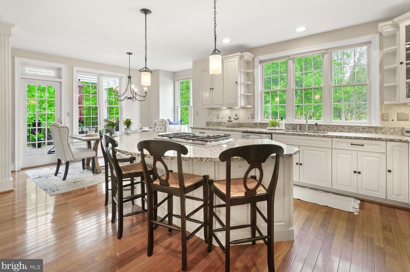 24516 Hanson Rd, Gaithersburg MD 20882-3504 exterior