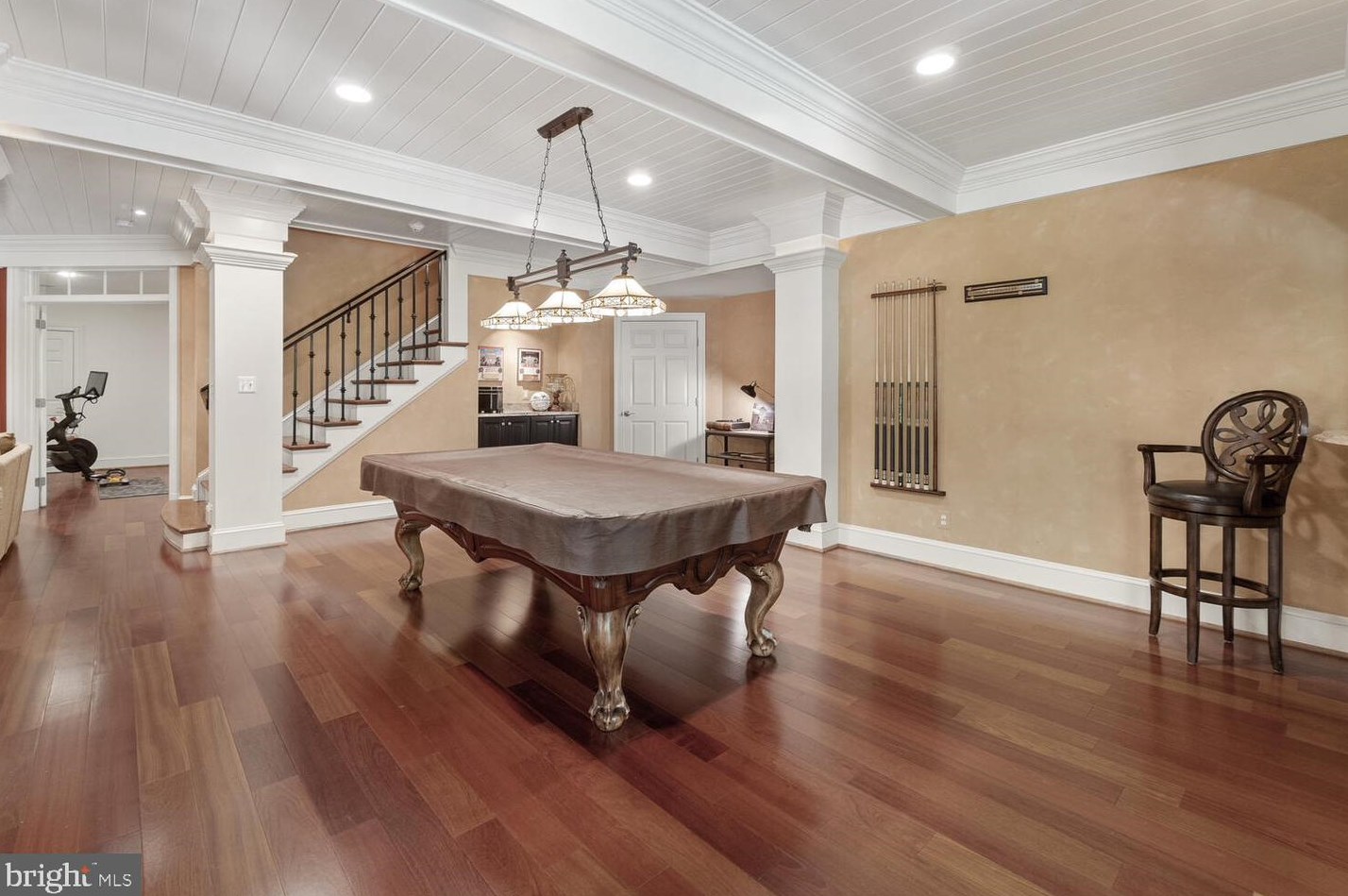 24516 Hanson Rd, Gaithersburg MD 20882-3504 exterior