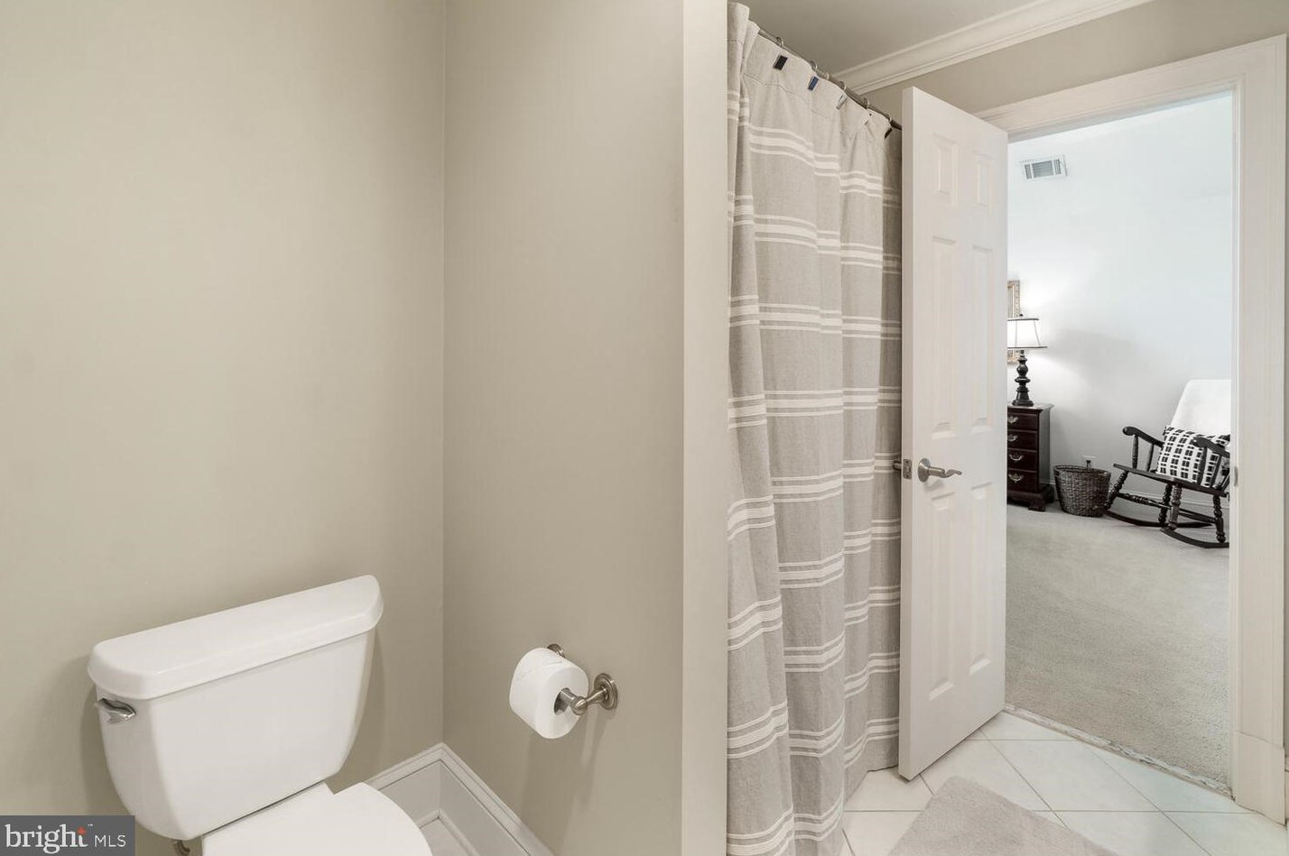 24516 Hanson Rd, Gaithersburg MD 20882-3504 exterior