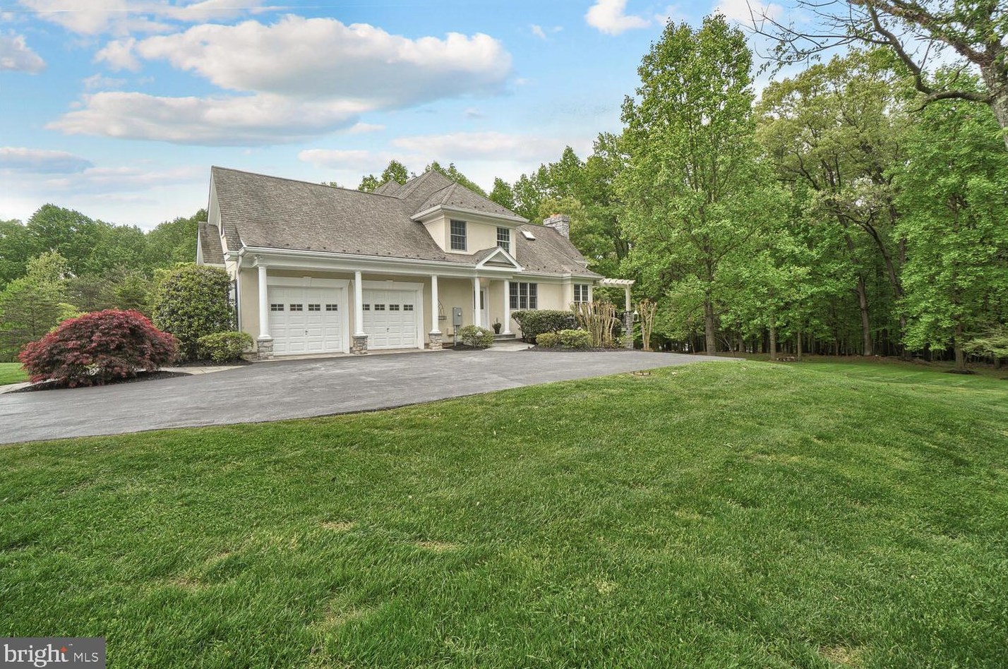 24516 Hanson Rd, Gaithersburg MD 20882-3504 exterior