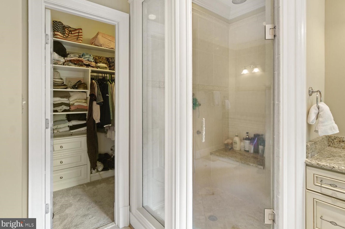 24516 Hanson Rd, Gaithersburg MD 20882-3504 exterior