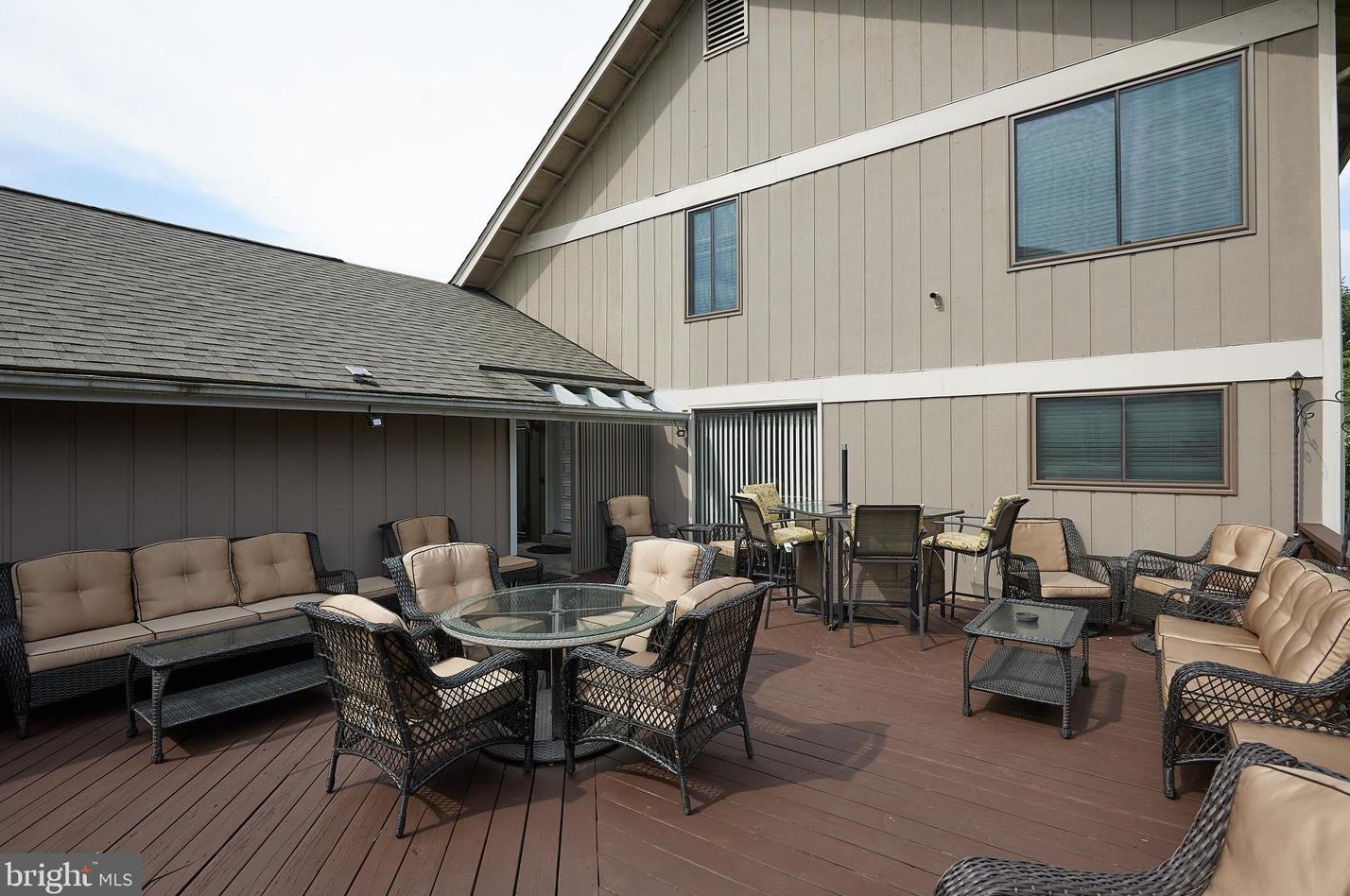 20504 Aspenwood Ln, Gaithersburg MD 20886-1231 exterior