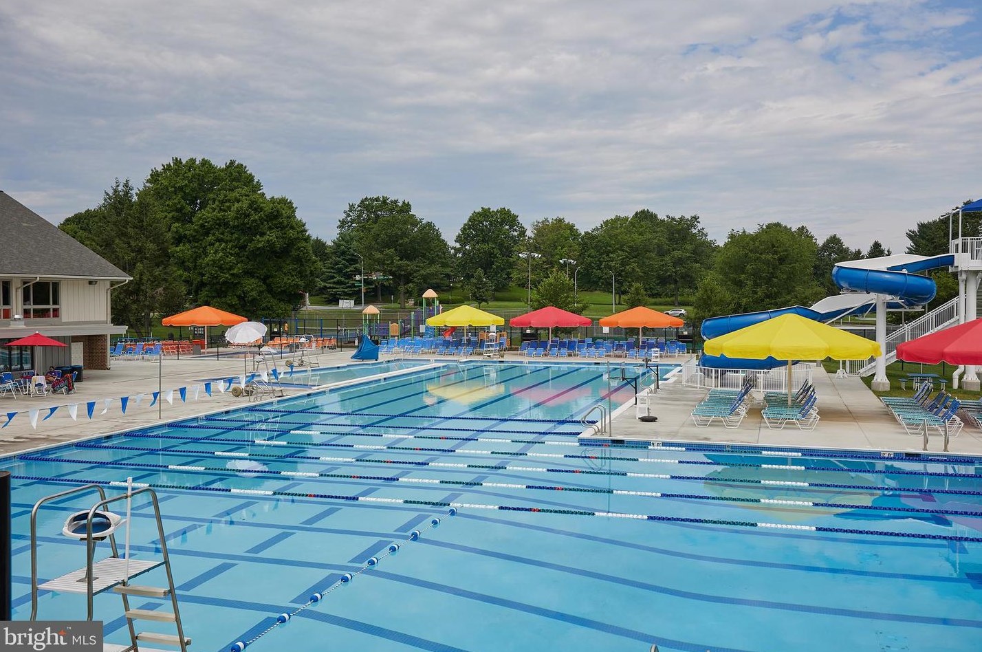 20504 Aspenwood Ln, Gaithersburg MD 20886-1231 exterior