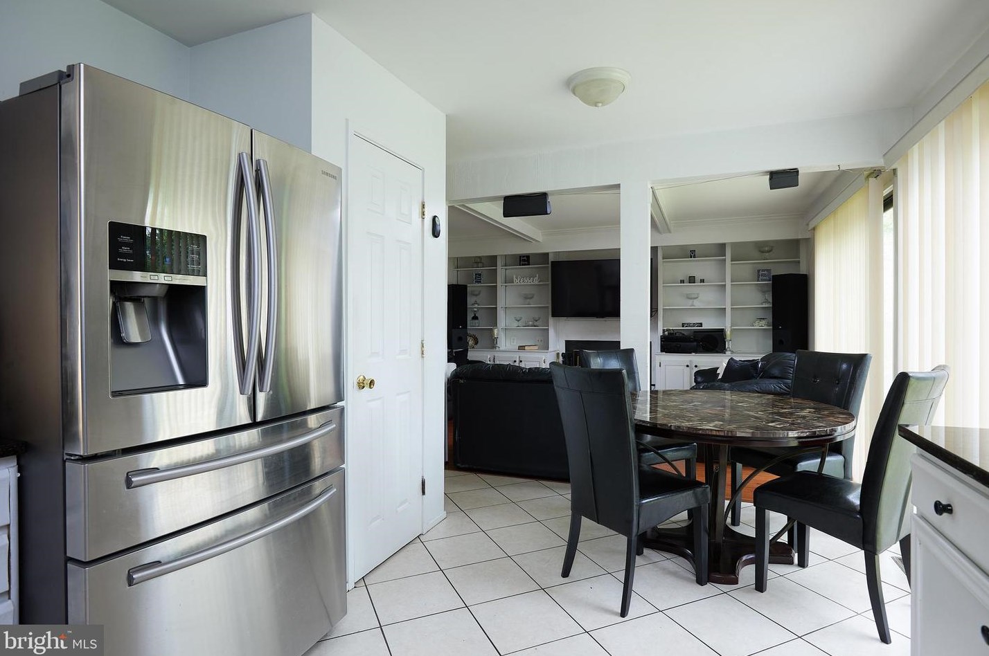 20504 Aspenwood Ln, Gaithersburg MD 20886-1231 exterior