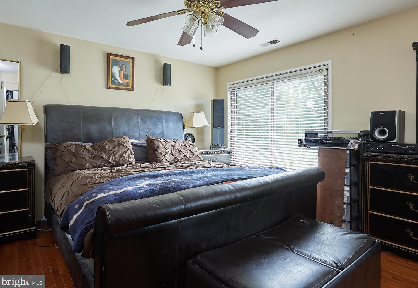 20504 Aspenwood Ln, Gaithersburg MD 20886-1231 exterior