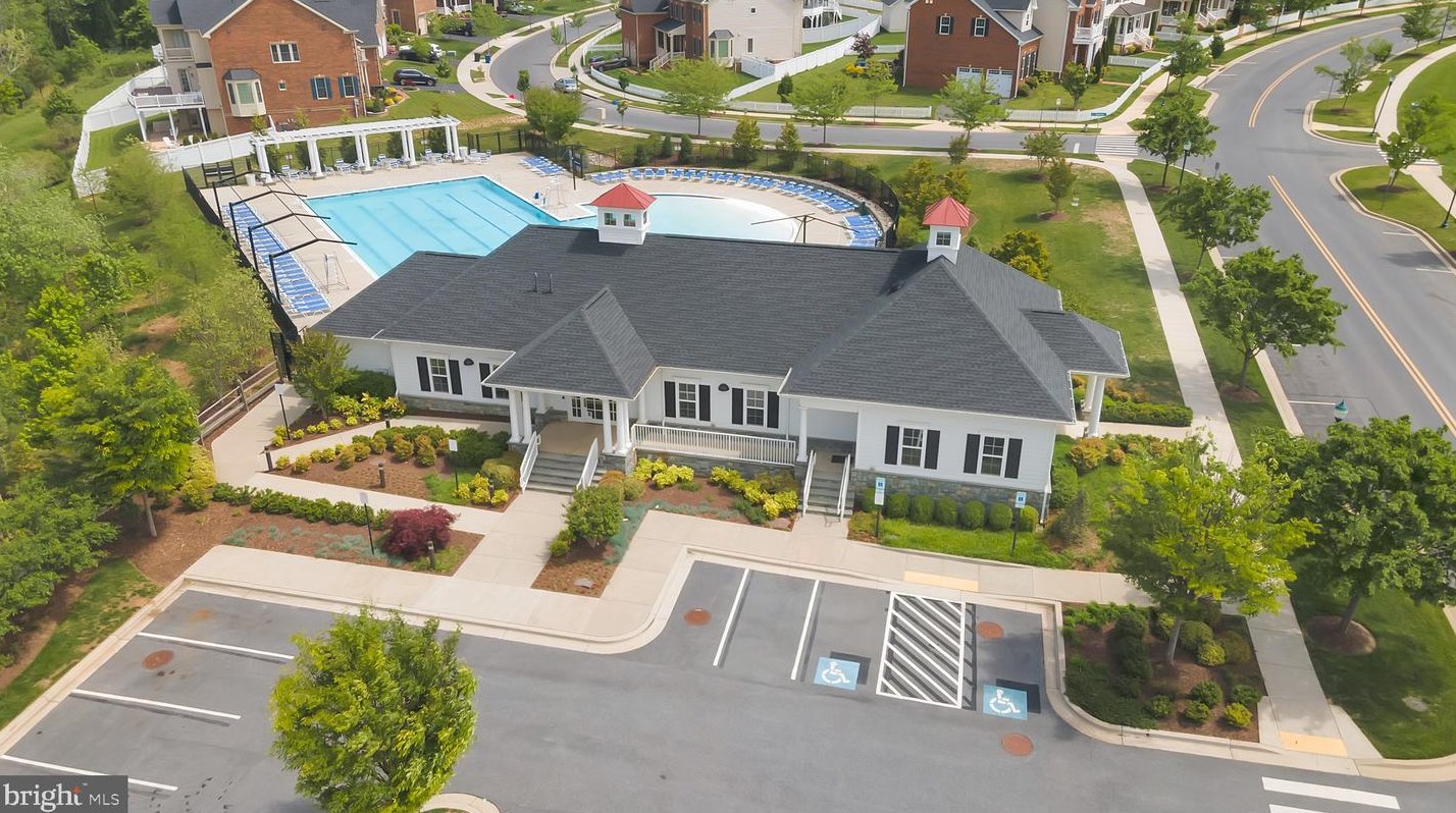 22524 Muscadine Dr, Clarksburg MD  20871-3343 exterior