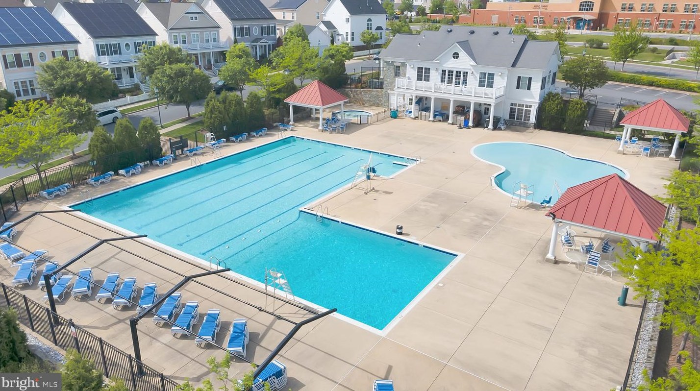 22524 Muscadine Dr, Clarksburg MD  20871-3343 exterior