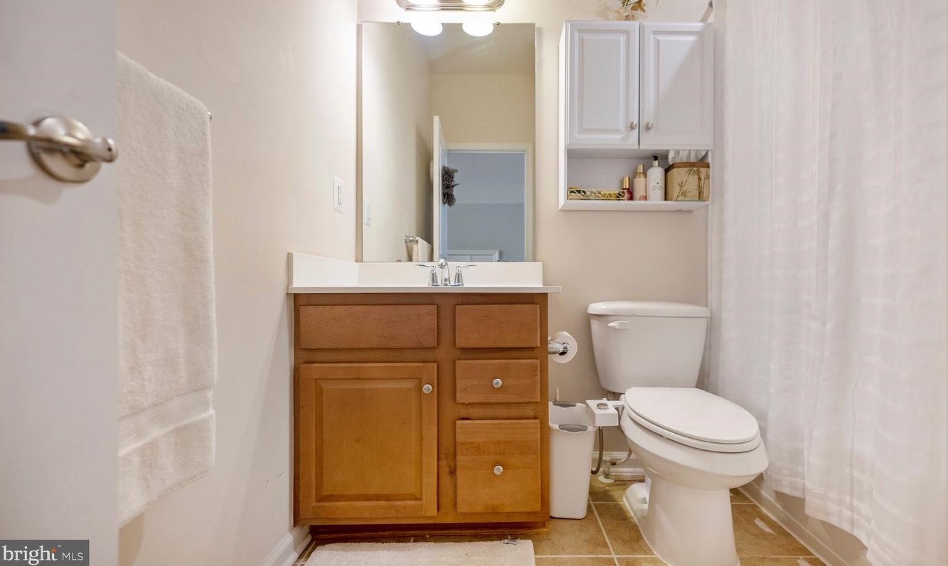 22524 Muscadine Dr, Clarksburg MD  20871-3343 exterior