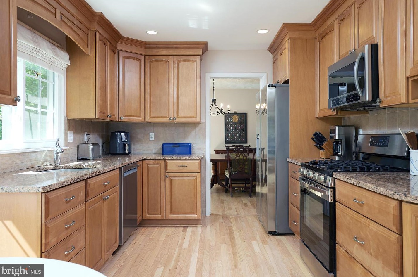 5 Pueblo Ct, Gaithersburg MD  20878-2067 exterior