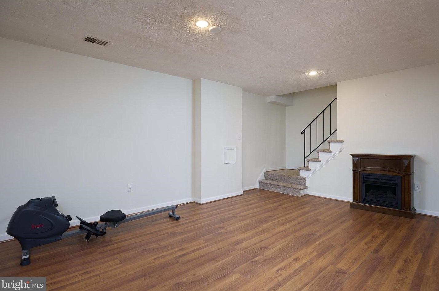 5 Pueblo Ct, Gaithersburg MD  20878-2067 exterior