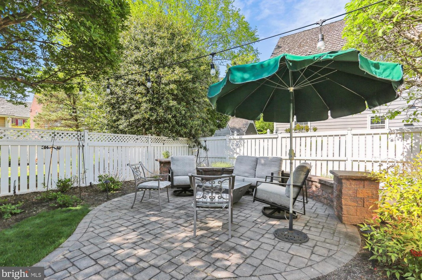 203 Beckwith St, Gaithersburg MD 20878-5603 exterior