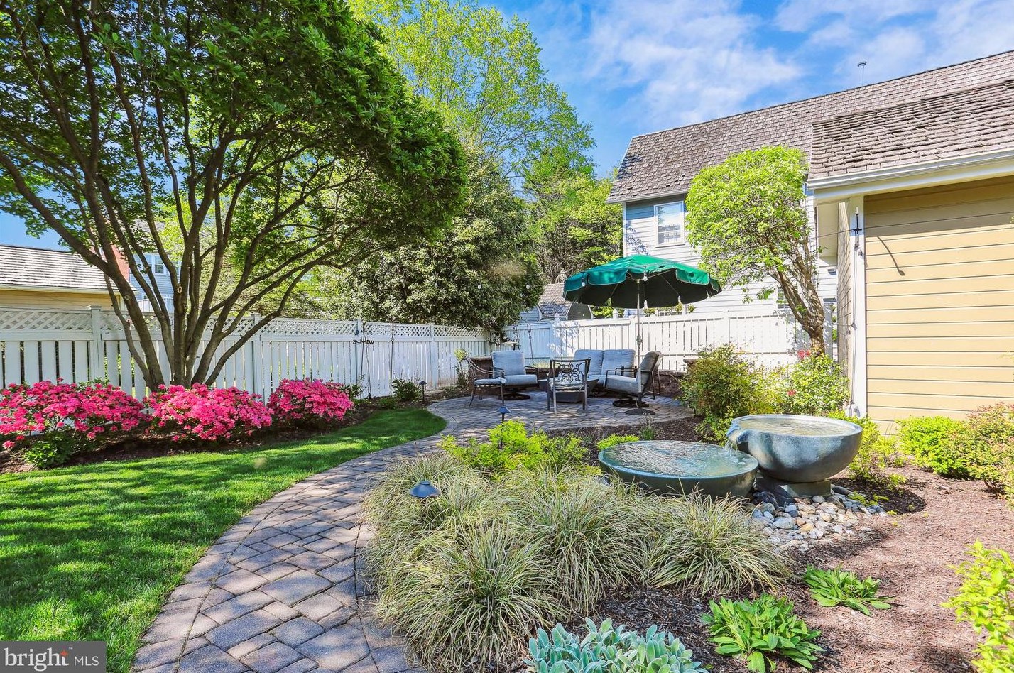 203 Beckwith St, Gaithersburg MD 20878-5603 exterior