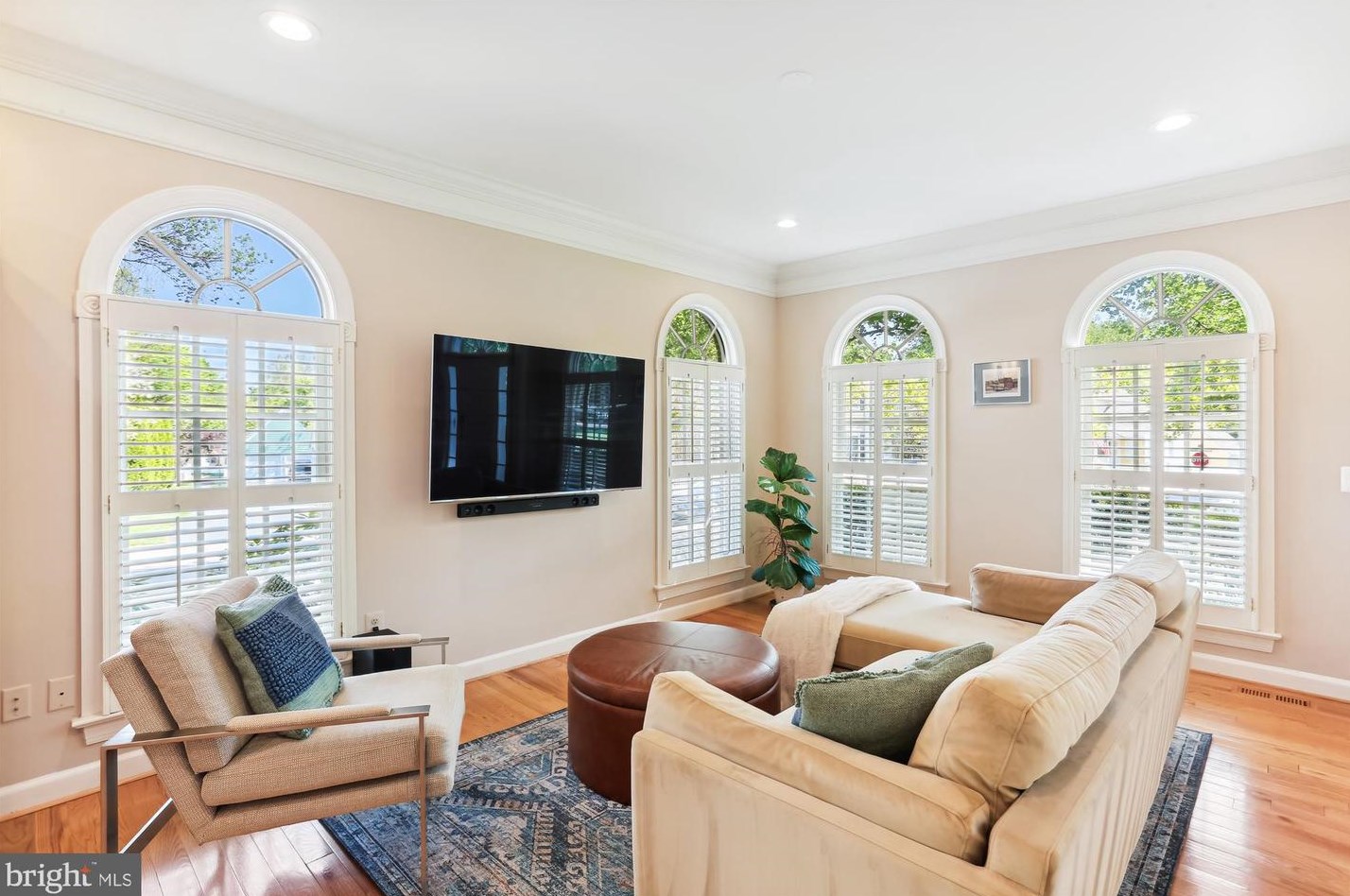 203 Beckwith St, Gaithersburg MD 20878-5603 exterior