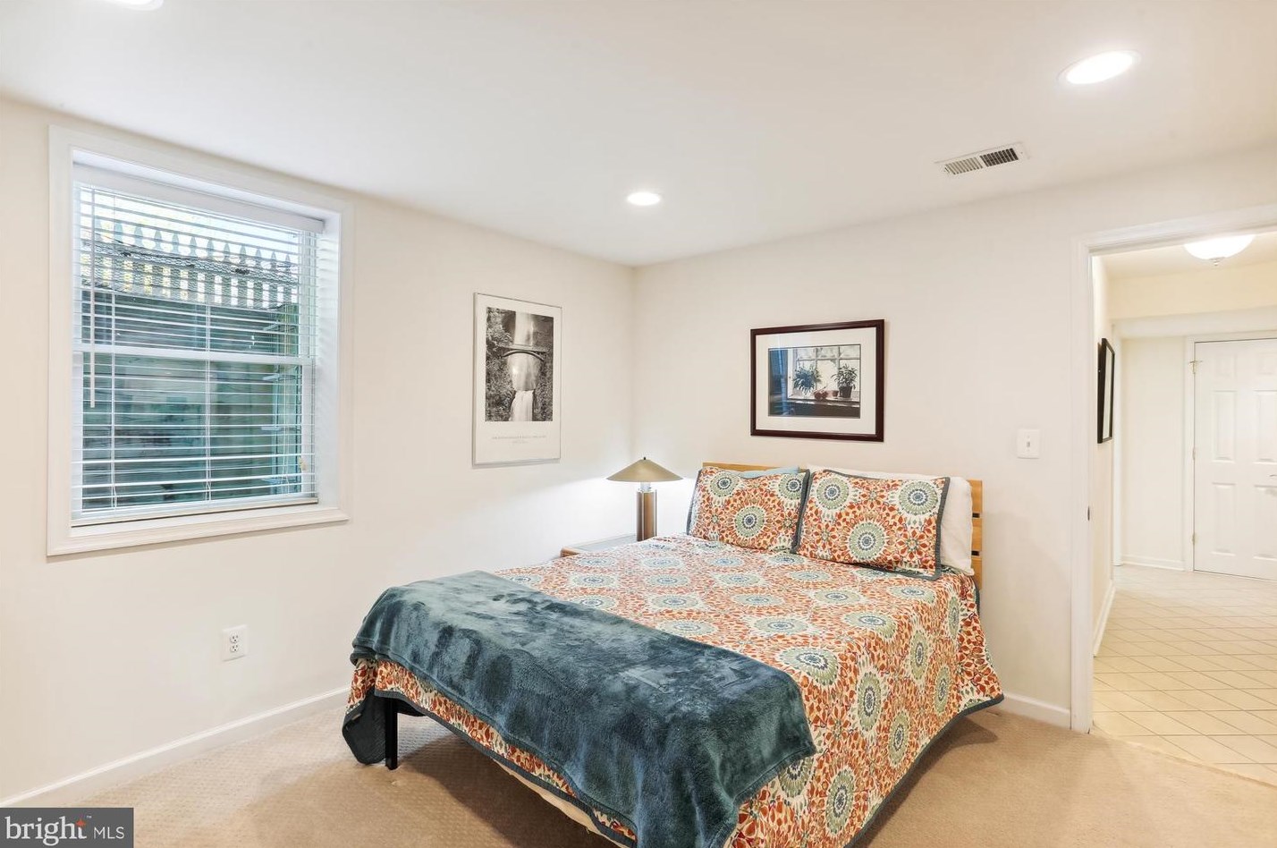 203 Beckwith St, Gaithersburg MD 20878-5603 exterior