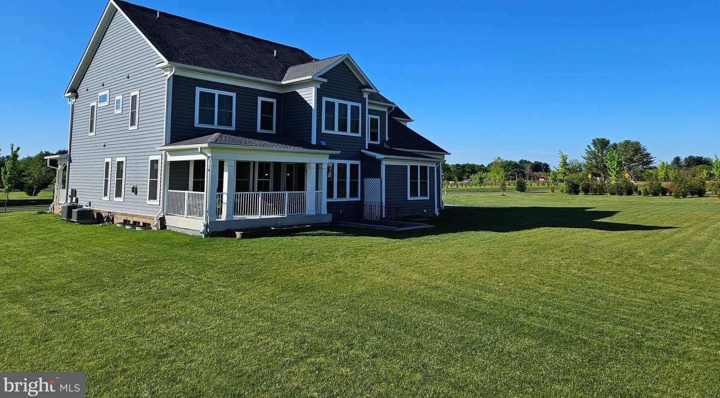 6820 Maple Knoll Dr, Gaithersburg MD  20882 exterior