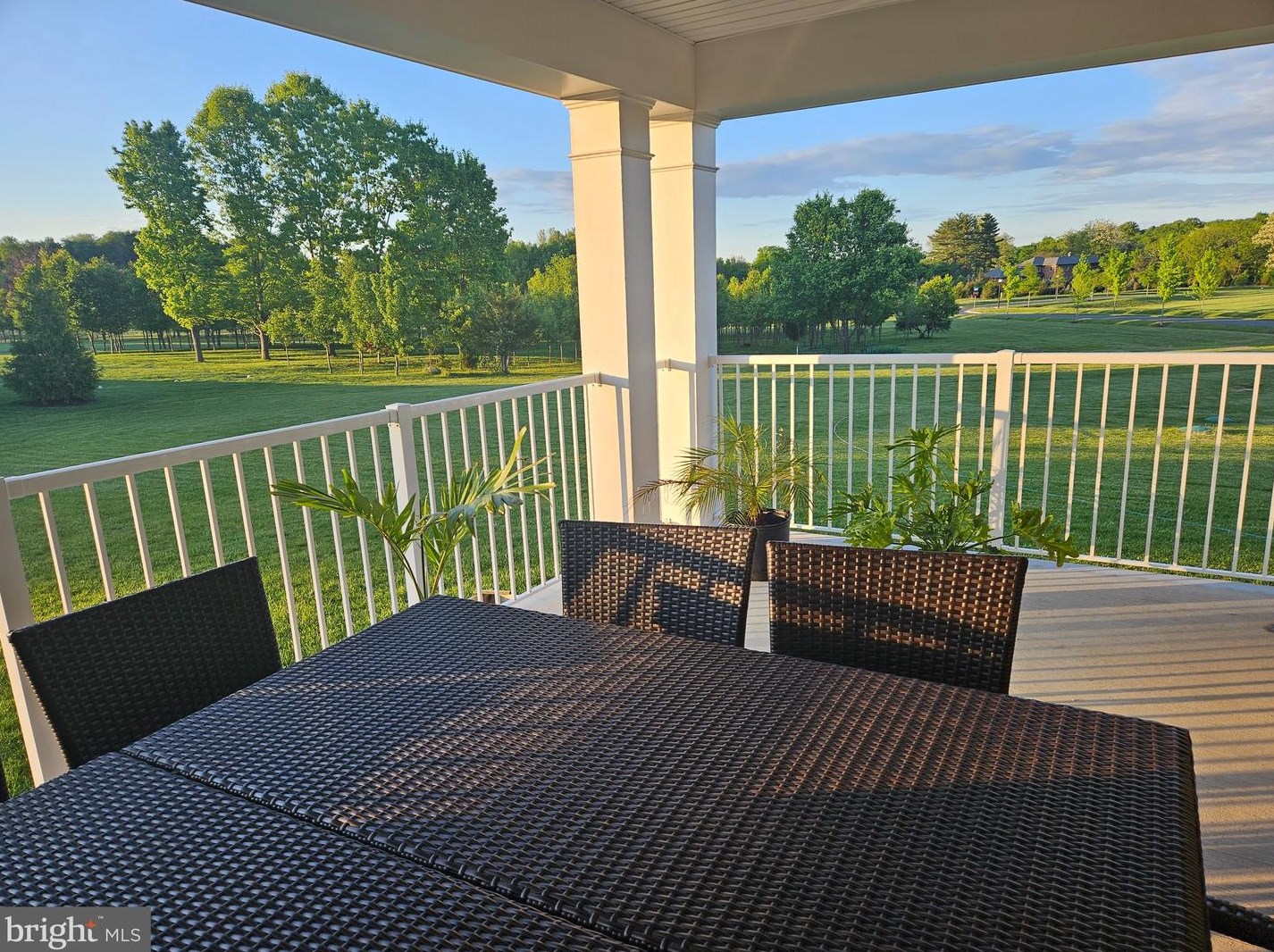 6820 Maple Knoll Dr, Gaithersburg MD  20882 exterior