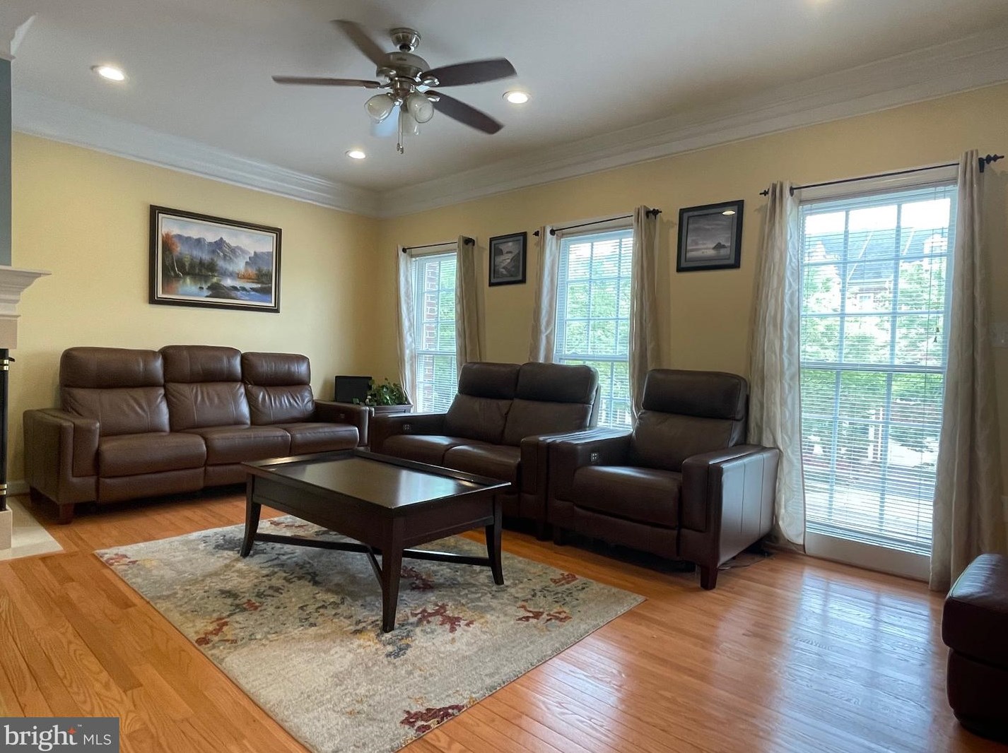 916 Highland Ridge Ave, Gaithersburg MD  20878-5837 exterior