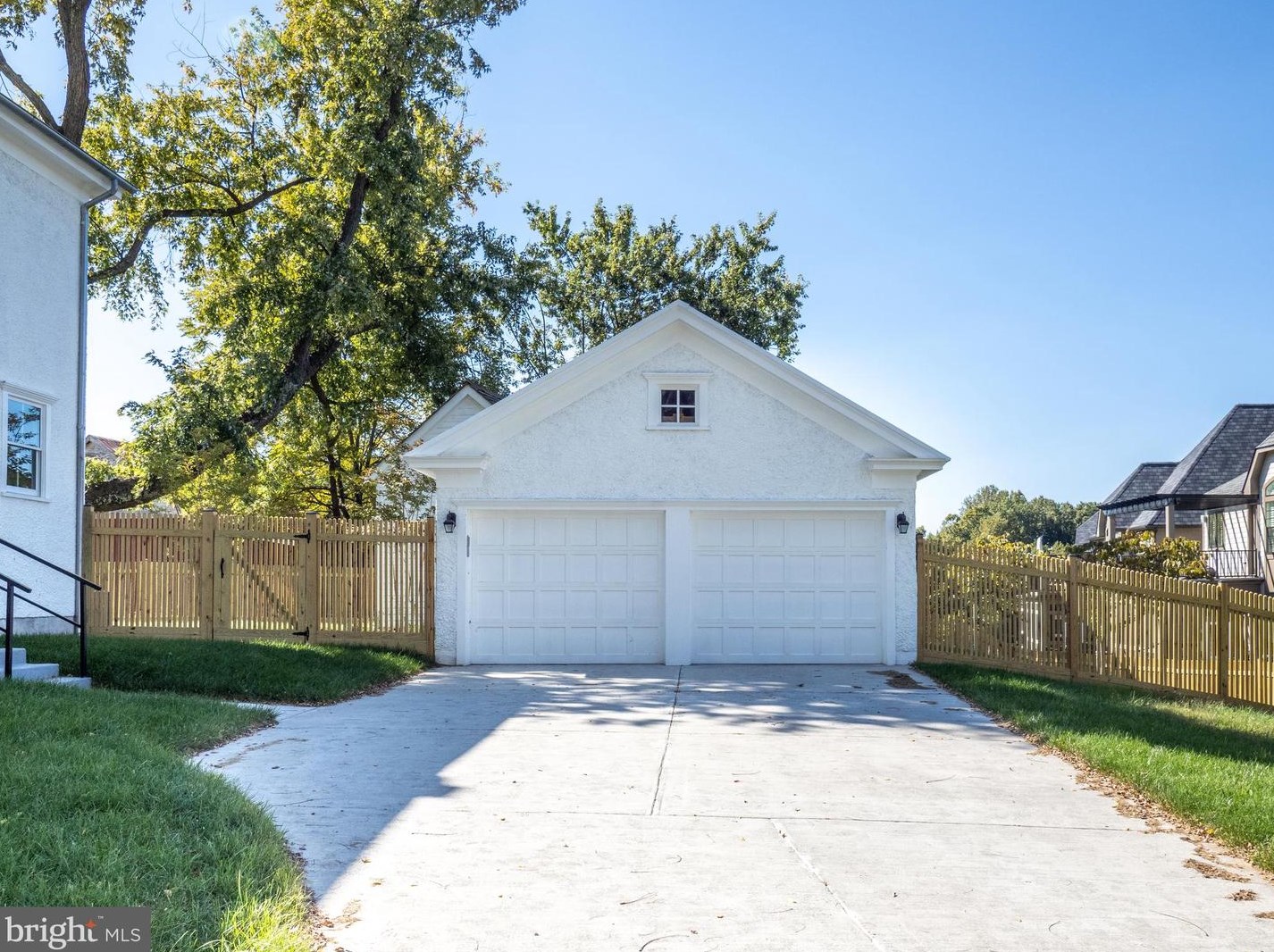 605 Steinbeck Ave, Gaithersburg MD  20878 exterior