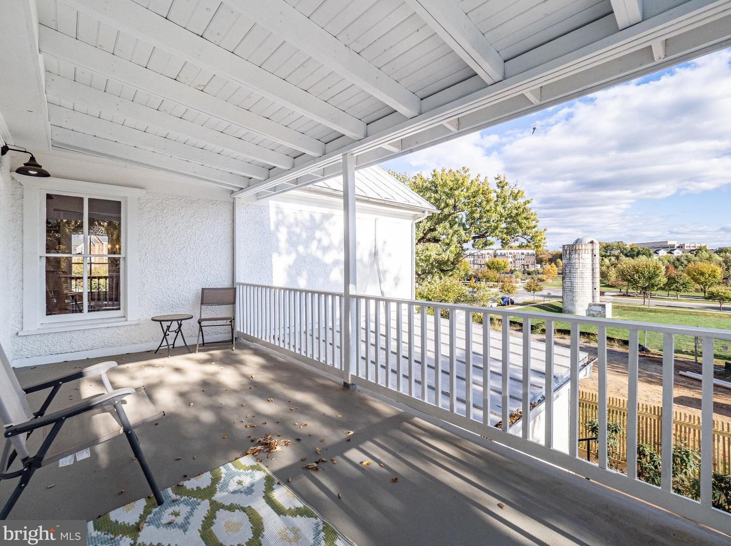 605 Steinbeck Ave, Gaithersburg MD  20878 exterior