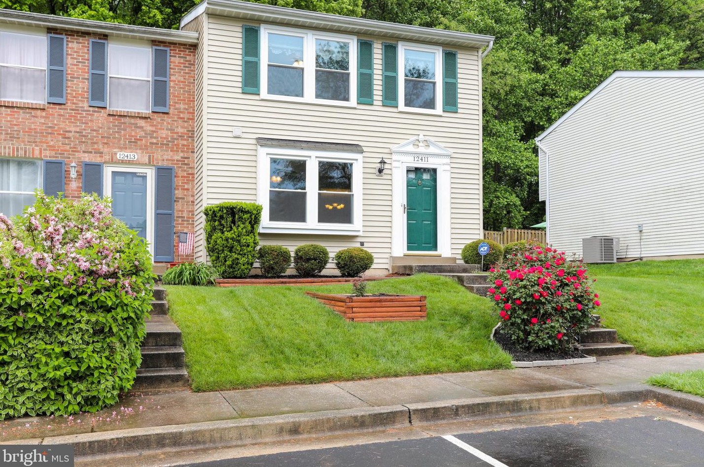12411 Morning Light Ter, Gaithersburg MD  20878-2094 exterior