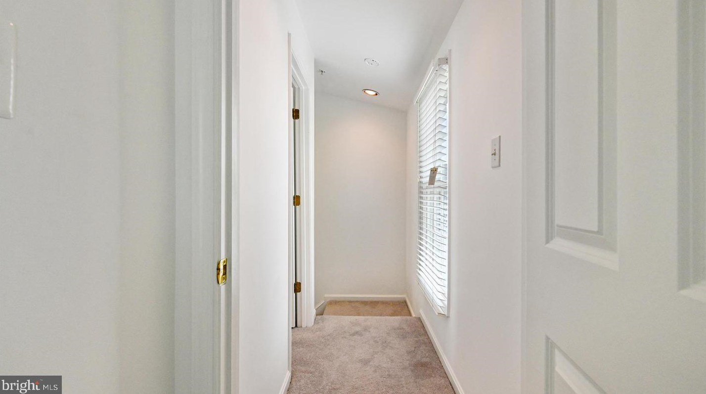 809 Gatestone St, Gaithersburg MD  20878-2183 exterior