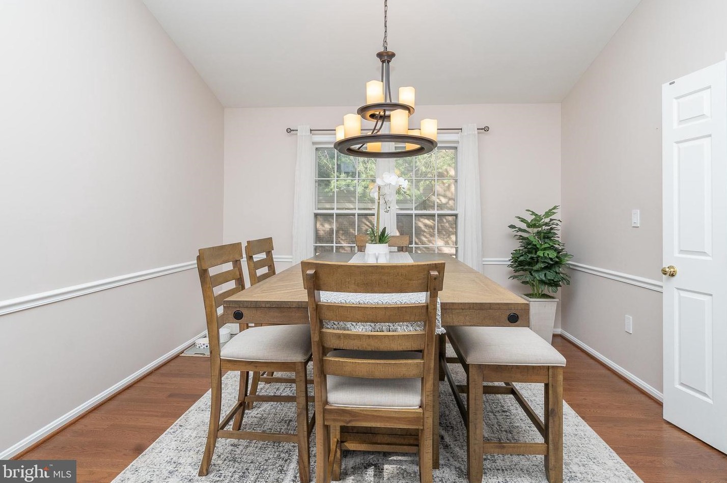 20505 Highland Hall Dr, Gaithersburg MD  20886-4047 exterior